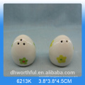 Dots design egg shape ceramic pepper &salt shaker